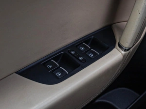 Внедорожник Volkswagen Touareg 2014 года, 2250000 рублей, Краснодар