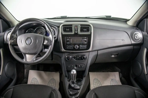 Хетчбэк Renault Sandero 2016 года, 799000 рублей, Пермь