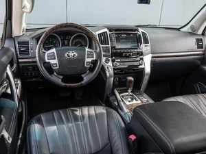 Внедорожник Toyota Land Cruiser 2013 года, 3620000 рублей, Краснодар