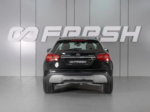 Внедорожник Mercedes-benz GLA-класс 2018 года, 2622000 рублей, Минеральные Воды