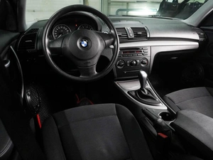 Хетчбэк BMW 1 серия 2010 года, 749000 рублей, Воронеж