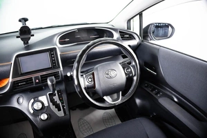 Минивэн Toyota Sienta 2016 года, 1339000 рублей, Пермь