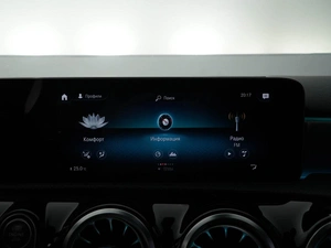 Хетчбэк Mercedes-benz A-класс 2019 года, 2347077 рублей, Москва