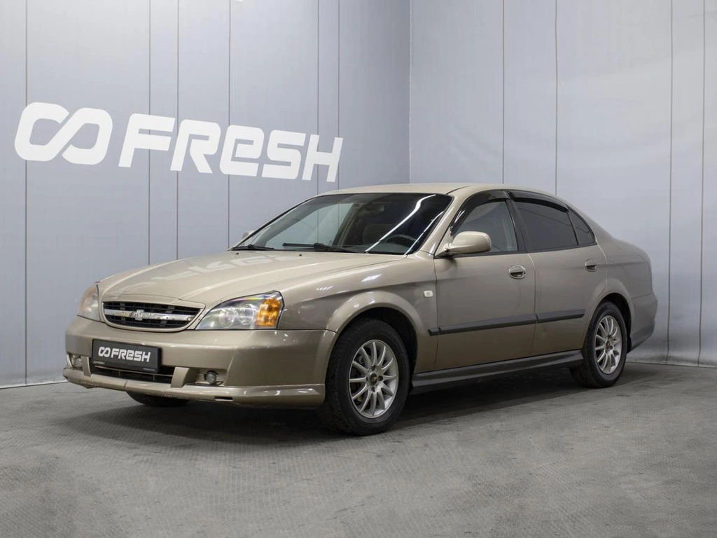 Седан Chevrolet Evanda 2004 года, 280000 рублей, Омск