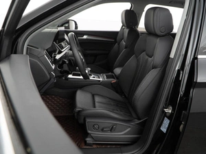 Внедорожник Audi Q5L 2023 года, 5489999 рублей, Москва