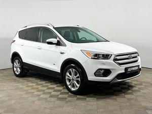 Внедорожник Ford Kuga 2016 года, 1376100 рублей, Казань