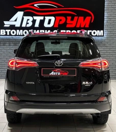 Внедорожник Toyota RAV4 2015 года, 2477000 рублей, Красноярск