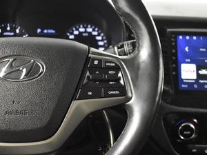 Седан Hyundai Solaris 2018 года, 1254900 рублей, Казань