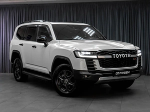 Внедорожник Toyota Land Cruiser 2021 года, 10499000 рублей, Тюмень