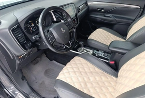 Внедорожник Mitsubishi Outlander 2019 года, 2650000 рублей, Красноярск