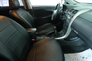 Седан Toyota Corolla 2008 года, 889000 рублей, Омск
