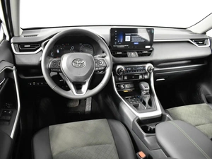 Внедорожник Toyota RAV4 2025 года, 3999000 рублей, Казань