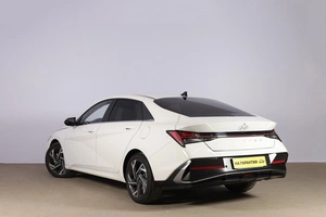 Седан Hyundai Elantra 2024 года, 2609000 рублей, Новосибирск