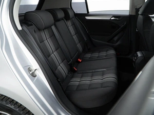 Хетчбэк Volkswagen Golf 2012 года, 998999 рублей, Москва