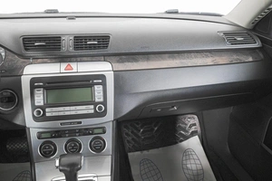 Седан Volkswagen Passat 2007 года, 799000 рублей, Кемерово