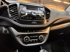 Седан ВАЗ (LADA) Vesta 2016 года, 747000 рублей, Красноярск