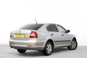 Лифтбек Skoda Octavia 2011 года, 719000 рублей, Барнаул