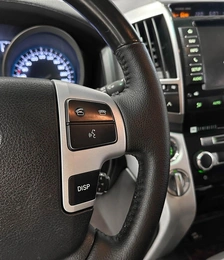 Внедорожник Toyota Land Cruiser 2012 года, 3797000 рублей, Красноярск