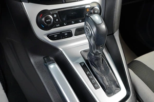 Хетчбэк Ford Focus 2012 года, 899000 рублей, Тюмень