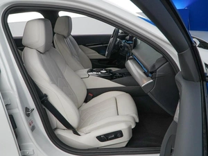 Седан BMW 5 серия 2024 года, 6638888 рублей, Москва