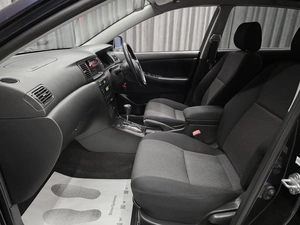 Хетчбэк Toyota Corolla 2002 года, 579000 рублей, Красноярск