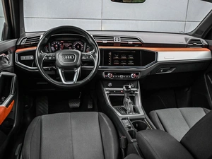 Внедорожник Audi Q3 2019 года, 3149000 рублей, Кирилловка