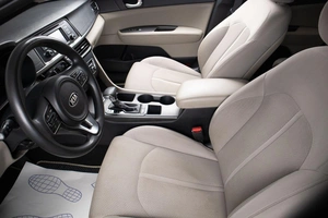 Седан Kia Optima 2016 года, 1679000 рублей, Оренбург