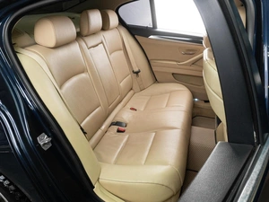 Седан BMW 5 серия 2012 года, 1999000 рублей, Тюмень