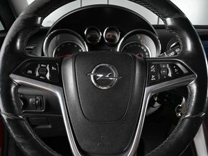 Хетчбэк Opel Astra 2012 года, 900000 рублей, Ростов-на-Дону
