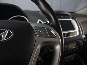 Внедорожник Hyundai ix35 2012 года, 1160000 рублей, Омск