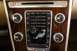 Внедорожник Volvo XC60 2015 года, 2319000 рублей, Пермь