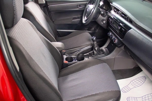 Седан Toyota Corolla 2014 года, 1139000 рублей, Сургут