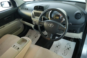Хетчбэк Toyota Passo 2009 года, 629000 рублей, Омск