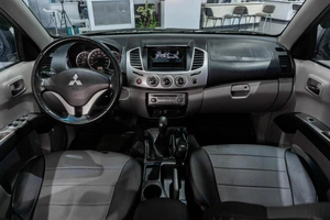 Пикап Mitsubishi L200 2013 года, 1569000 рублей, Петрозаводск
