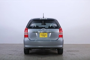 Минивэн Toyota Wish 2003 года, 689000 рублей, Омск