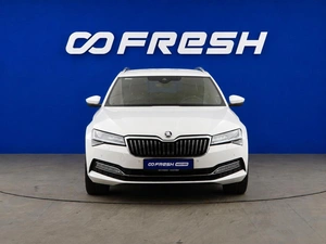 Универсал Skoda Superb 2020 года, 3549077 рублей, Москва