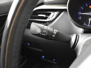 Внедорожник Toyota C-HR 2019 года, 2485900 рублей, Казань