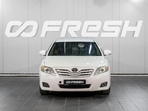 Седан Toyota Camry 2011 года, 1129000 рублей, Сургут