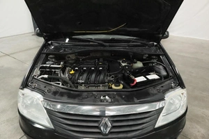 Седан Renault Logan 2011 года, 630000 рублей, Курск