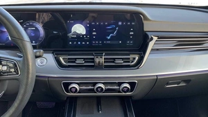 Внедорожник Hongqi HS5 2023 года, 3425000 рублей, Красноярск