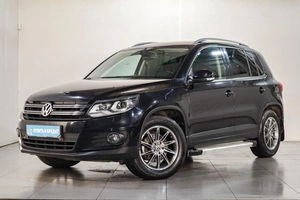 Внедорожник Volkswagen Tiguan 2016 года, 1819000 рублей, Челябинск