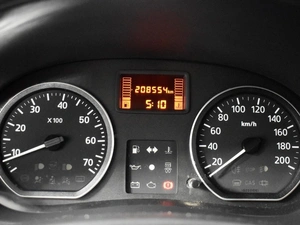 Хетчбэк Renault Sandero 2011 года, 509900 рублей, Казань