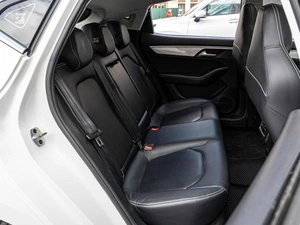 Лифтбек JAC J7 2023 года, 1149000 рублей, Краснодар