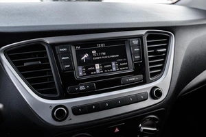 Седан Hyundai Solaris 2018 года, 1170000 рублей, Ульяновск