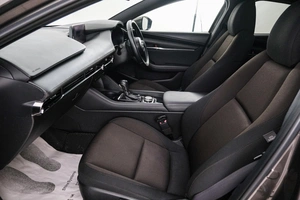 Хетчбэк Mazda 3 2019 года, 1769000 рублей, Красноярск