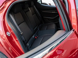 Хетчбэк Mazda 3 2019 года, 1747000 рублей, Краснодар