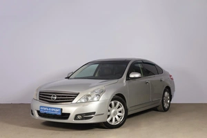 Седан Nissan Teana 2010 года, 899000 рублей, Новосибирск