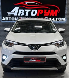 Внедорожник Toyota RAV4 2017 года, 2597000 рублей, Красноярск