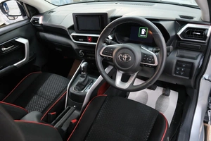 Внедорожник Toyota Raize 2020 года, 1909000 рублей, Омск