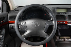 Седан Toyota Avensis 2006 года, 759000 рублей, Тюмень